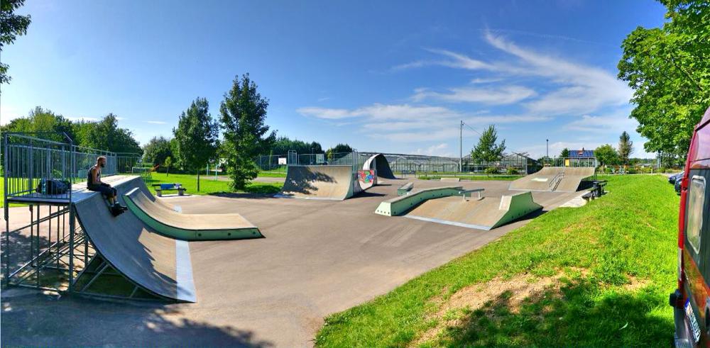BELEUCHTUNG SKATEPARK